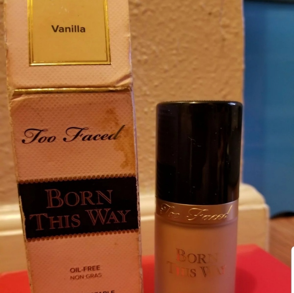 Too Faced born this way foundation